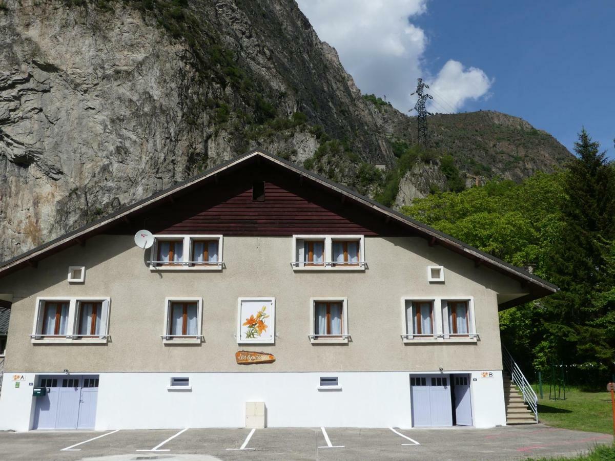 Les Lys Oranges Apartment Le Bourg-dʼOisans Exterior foto