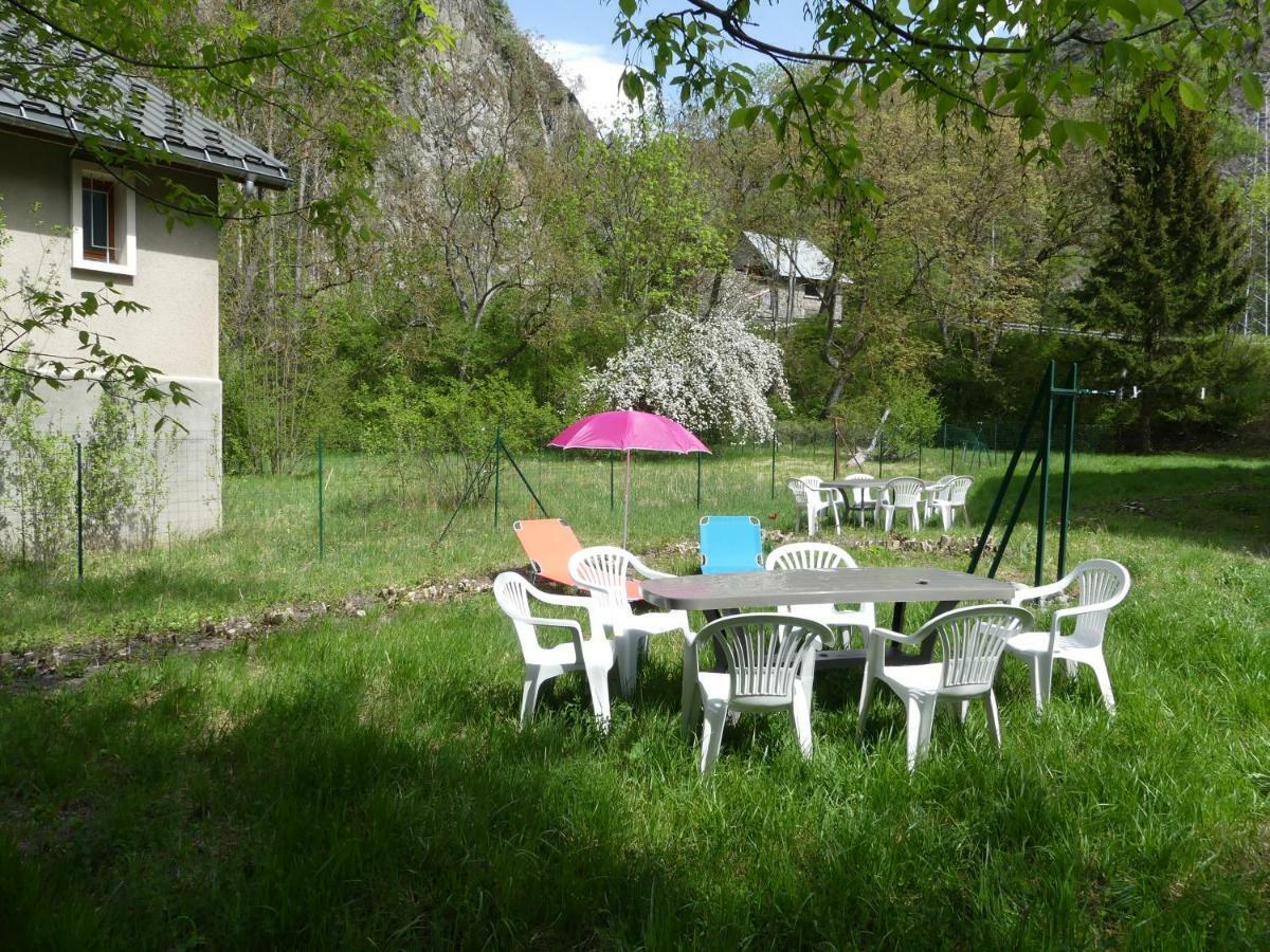 Les Lys Oranges Apartment Le Bourg-dʼOisans Exterior foto